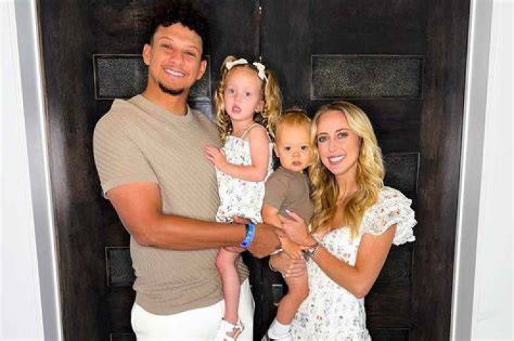 Brittany Mahomes Reveals Son Bronze, 1, Had a ‘Severe Allergic Reaction’: ‘One of the Scariest Experiences’