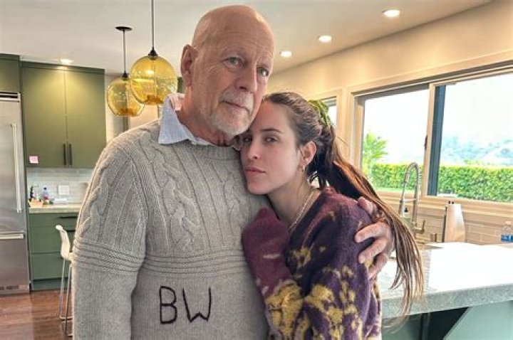 Bruce Willis’ Daughters Rumer & Scout Spotted For 1st Time Since Revealing Dad’s Sad Disease