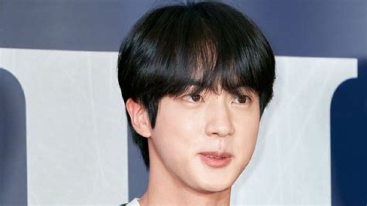 BTS’ Jin Reveals Shaved Head As He Begins His Military Service: Photo – Hollywood Life