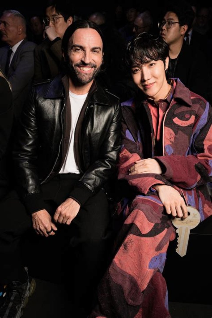 BTS Members Receive Custom Invites To Watch Louis Vuitton’s Next Men’s Show & Fans Go Wild