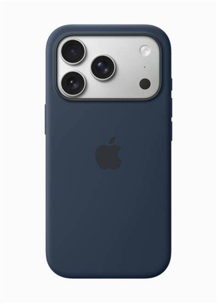 Can’t Afford A New iPhone? This Charging Case Will Guarantee Your Old One Will Last Another Year