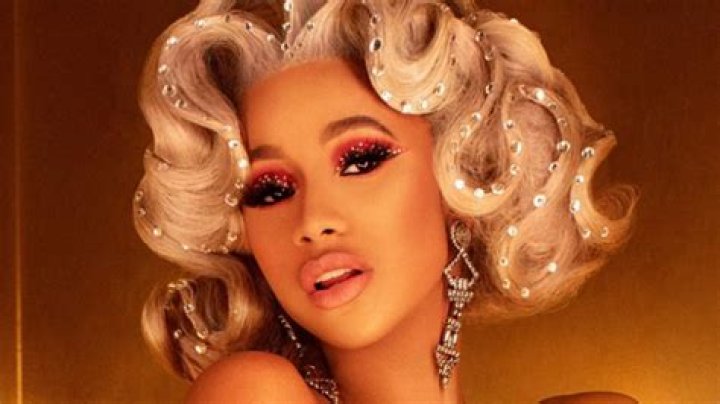 Cardi B’s Makeup Artist Reveals How She Created The Rapper’s ‘Daring’ & ‘Sexy’ Look For ‘Money’ Video