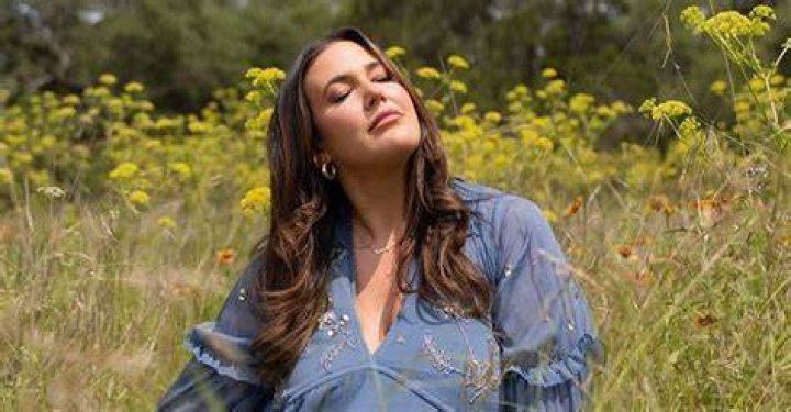 Caroline Kraddick Fights Back With Empowering New Song ‘Stronger’ — Listen