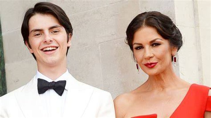 Catherine Zeta-Jones Celebrates Son Dylan’s Graduation: Photos – Hollywood Life