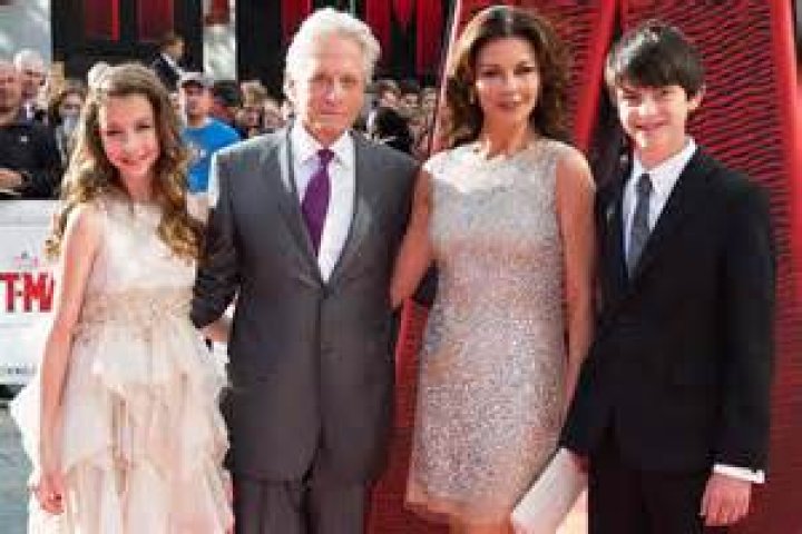 Catherine Zeta Jones Shares Family Photo From Daughter’s Graduation – Hollywood Life