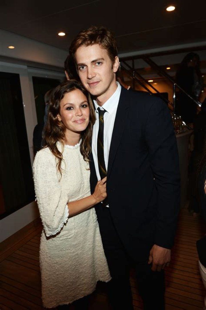 Celeb Couples That Just Can’t Quit Each Other: Pics
