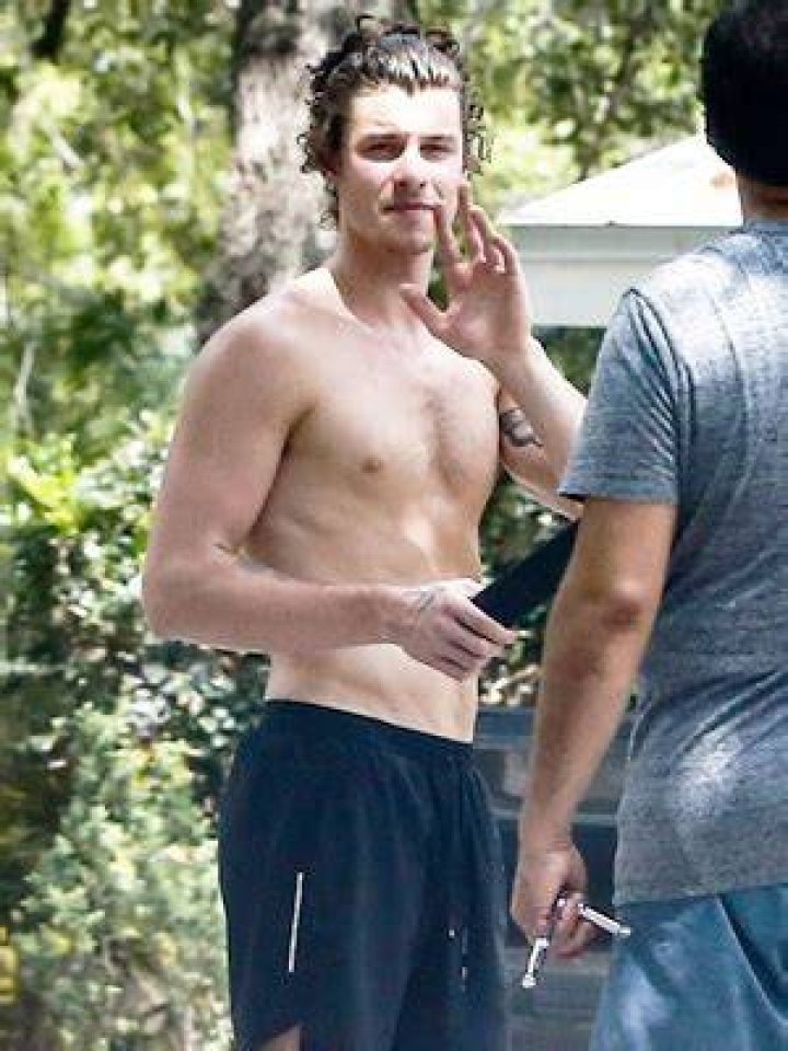 Celeb Hunks Going Shirtless While Staying Home: Photos