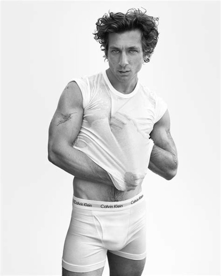 Celebrities Wearing Calvin Klein Underwear: Pics