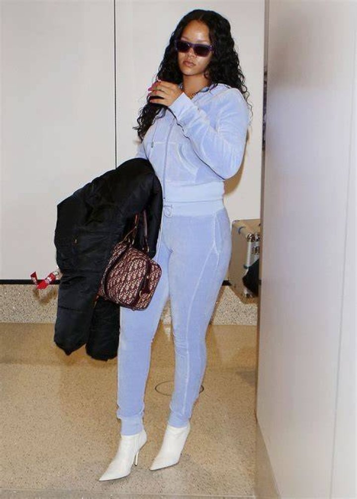 Celebrity Airport Attire — PICS