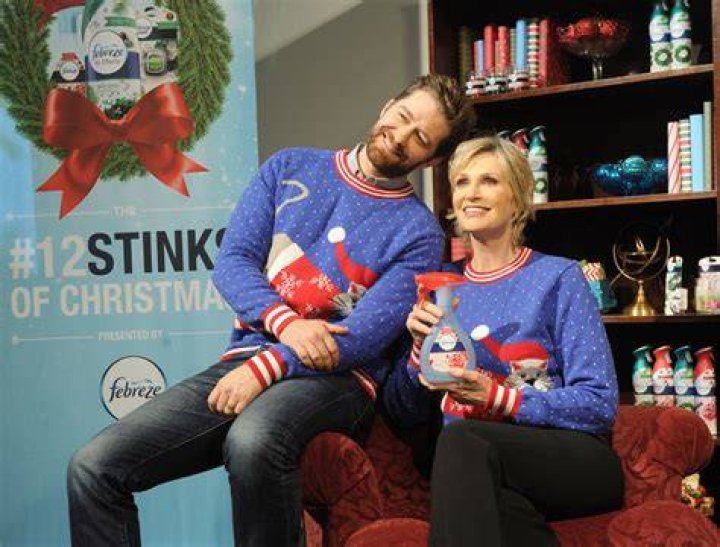 Celebrity Ugly Christmas Sweaters: Photos – Hollywood Life