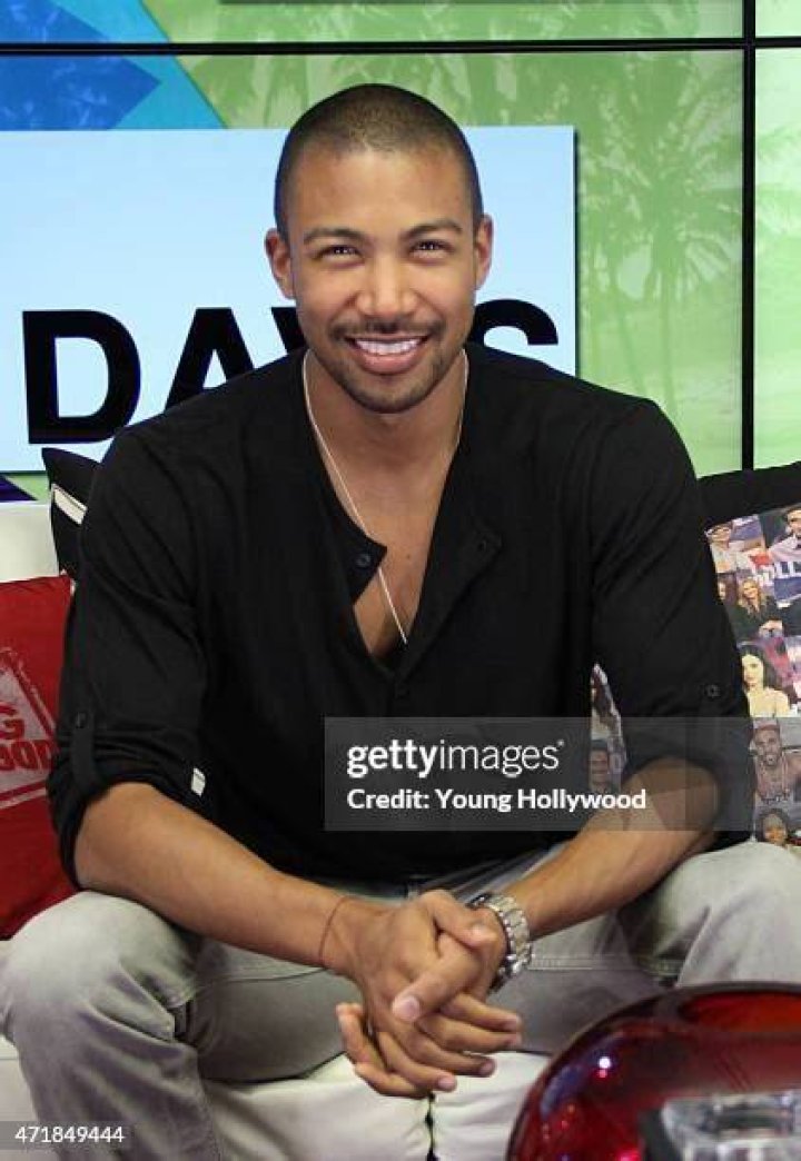 Charles Michael Davis Interview – Hollywood Life