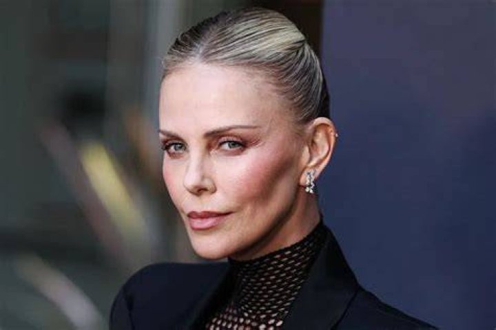 Charlize Theron Is Identical To Megyn Kelly – Hollywood Life