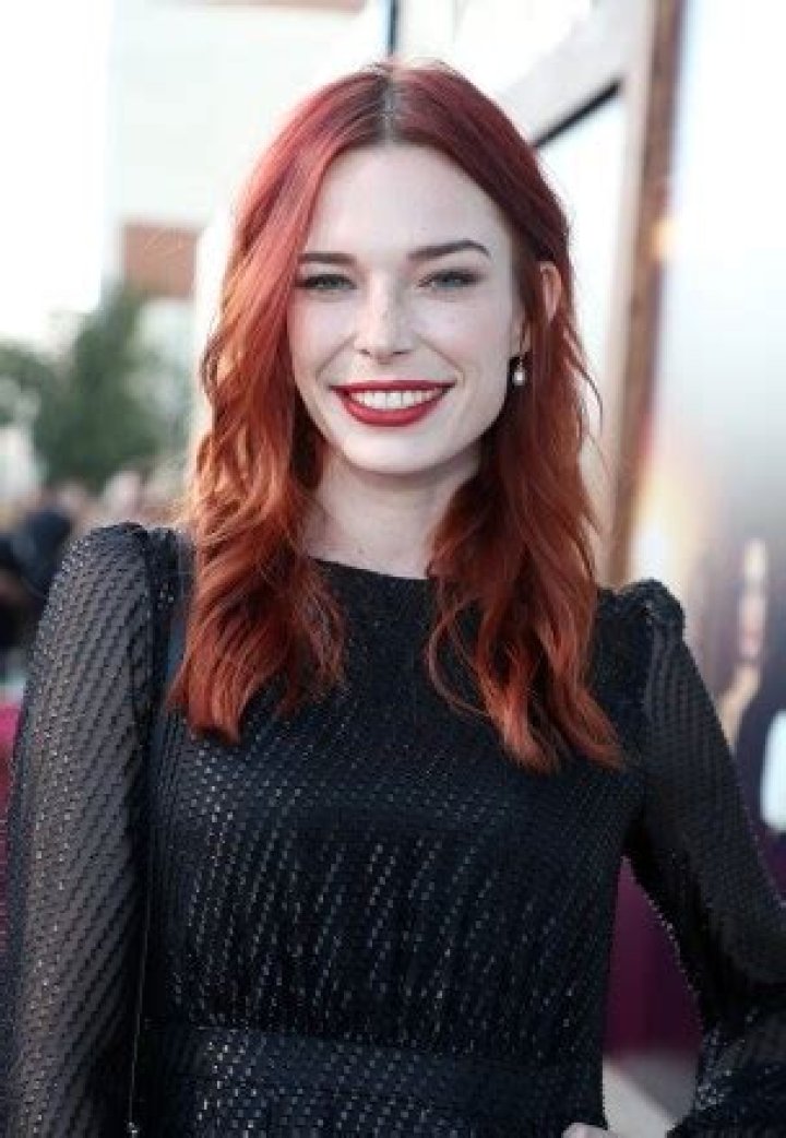 Chloe Dykstra: 5 Things To Know About Former Nerdist Host Who Shared Abusive Relationship Story