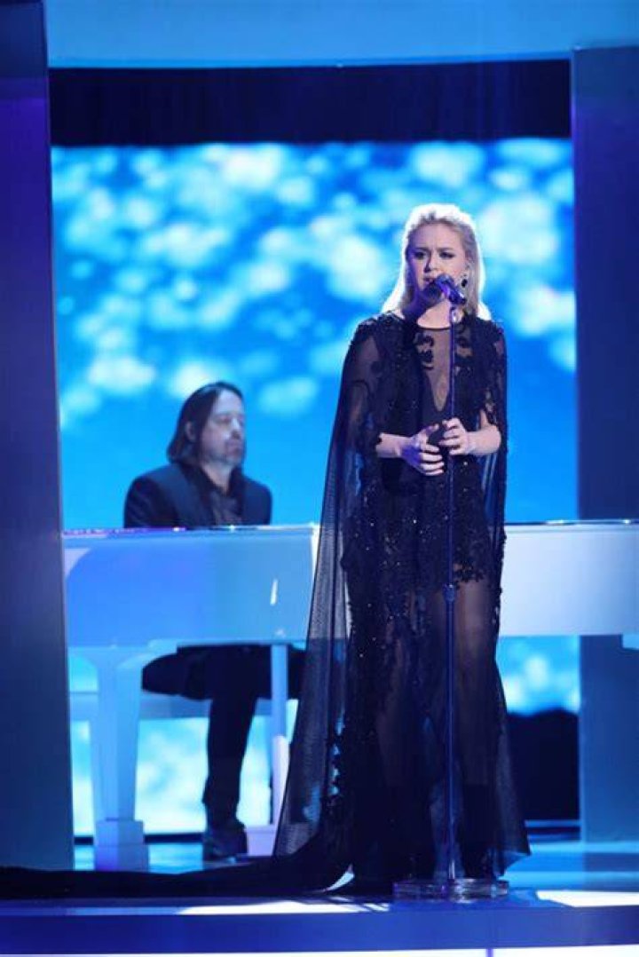Chloe Kohanski — PICS