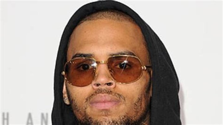 Chris Brown Allegedly Suffers Seizure At Recording Studio In LA