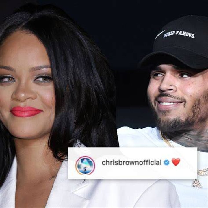 Chris Brown & Rihanna Hook Up In NYC Bathroom — RiRi’s On Cloud 9 – Hollywood Life