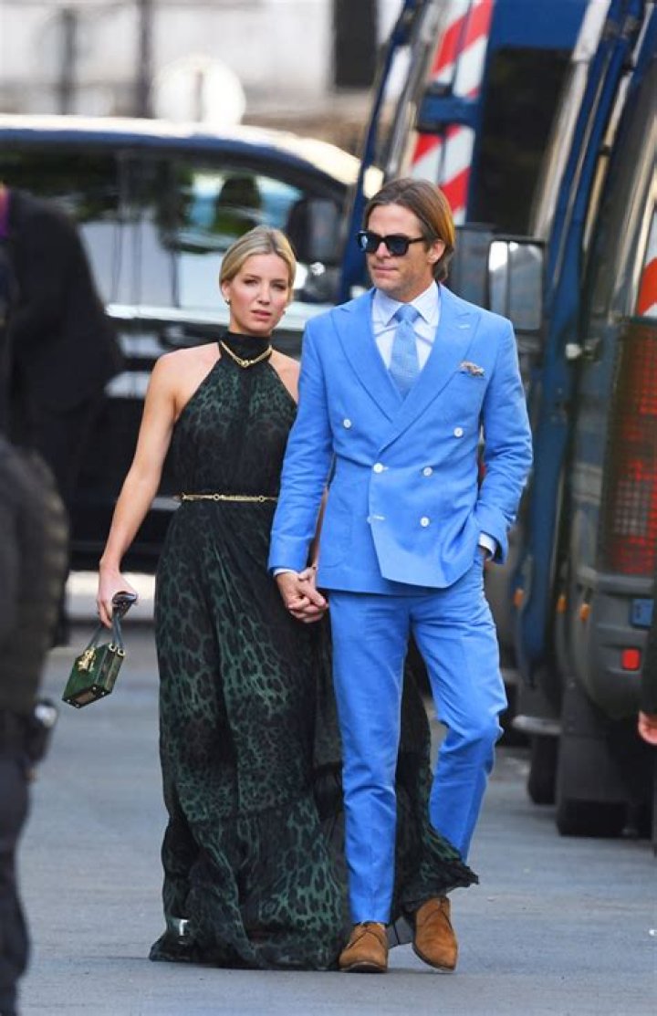 Chris Pine & Annabelle Wallis Split After 3 Years Together – Hollywood Life