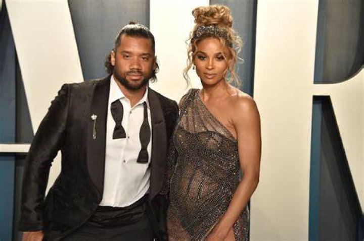 Ciara Expertly Dances To Drake’s ‘Toosie Slide’ While Putting Her Massive Baby Bump On Display – Watch