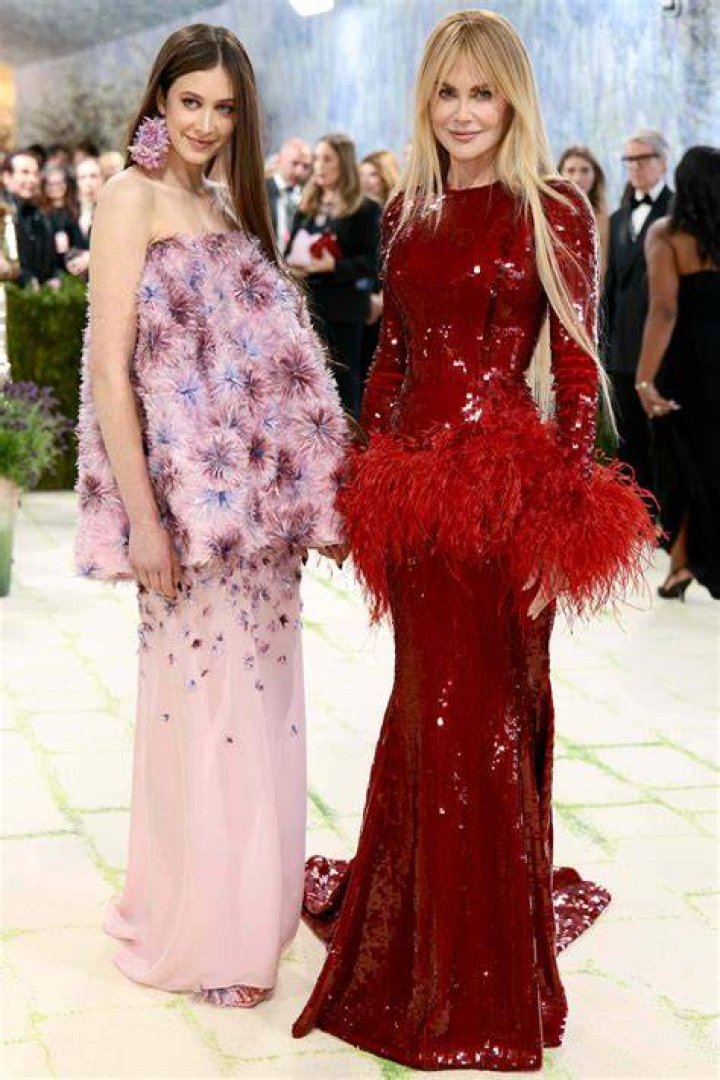 Ciara’s Met Gala 2022 Dress: Photo – Hollywood Life