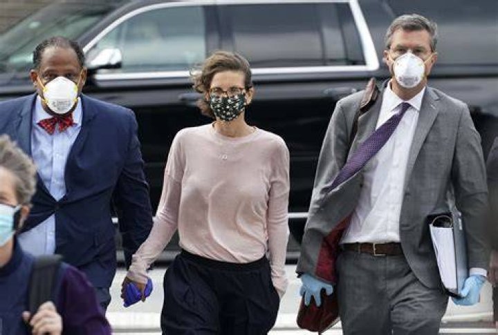 Clare Bronfman Sentenced To 6 Years In Prison For Involvement In NXIVM Sex Cult: 5 Things To Know About Her