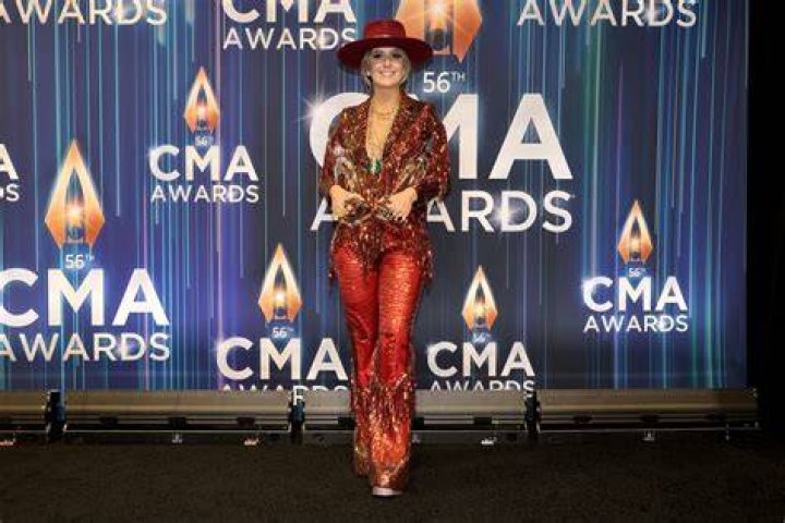 CMA Awards Winners 2020: Miranda Lambert, Maren Morris & More — Full List