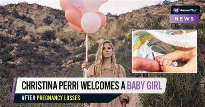 Couple Welcomes A Baby Girl – Hollywood Life