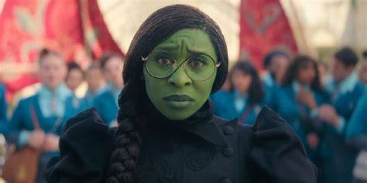 Cynthia Erivo Has Green Skin & Wears Witch’s Garb As She’s Seen As Elphaba For 1st Time On ‘Wicked’ Set
