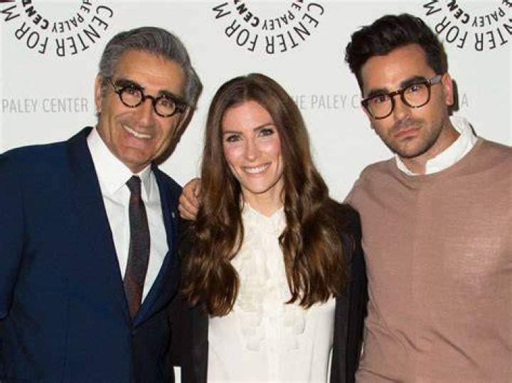 Daniel Levy Begs Americans To Vote For ‘Love & Acceptance’ At Emmys As ‘Schitt’s Creek’ Sweeps