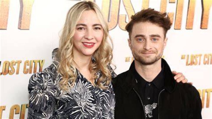Daniel Radcliffe Expecting 1st Child With GF Erin Darke As They Go For Stroll In NYC: Photos