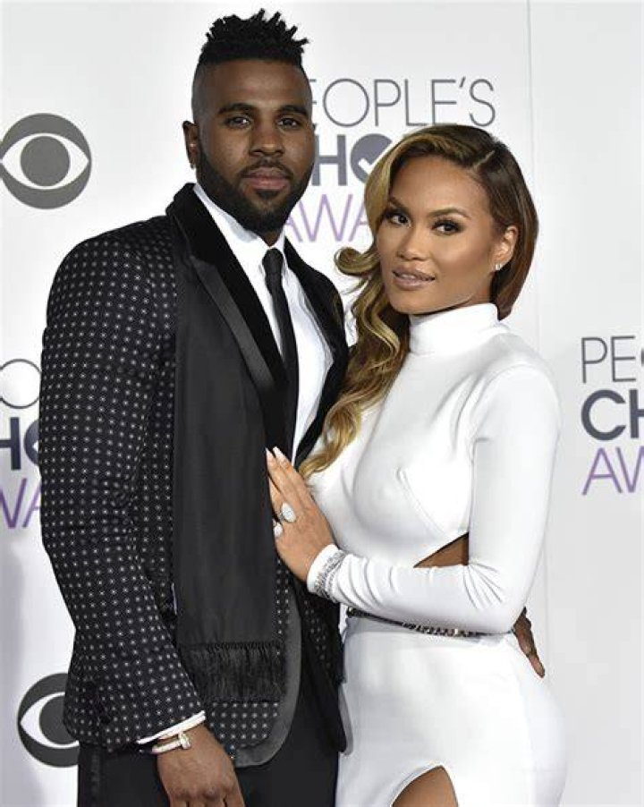 Daphne Joy & Jason Derulo Break Up — Is 50 Cent To Blame? – Hollywood Life