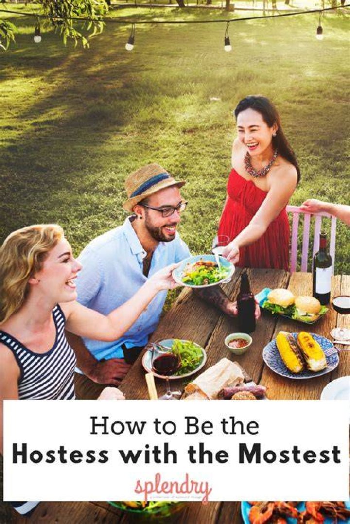 Daphne Oz Shares The 1 Thing You ‘Must’ Do To Be The ‘Hostess With The Mostess’ This Holiday Season
