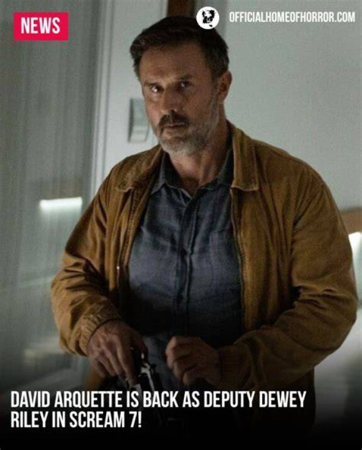 David Arquette Officially Returning To ‘Scream 5’ As Dewey Riley – Hollywood Life