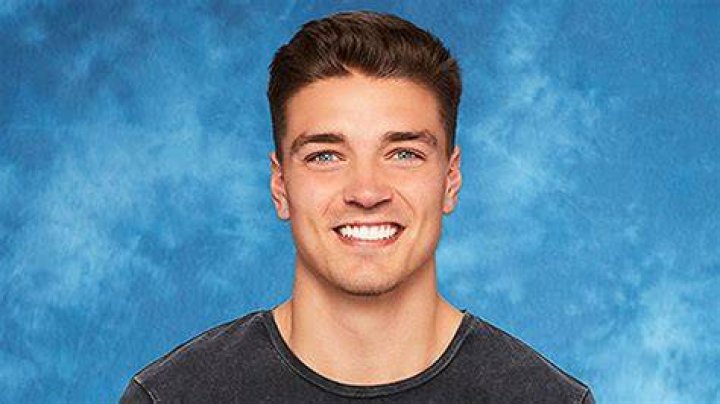 Dean Unglert Celebrity Profile | Contestant On ‘The Bachelorette’ – Hollywood Life