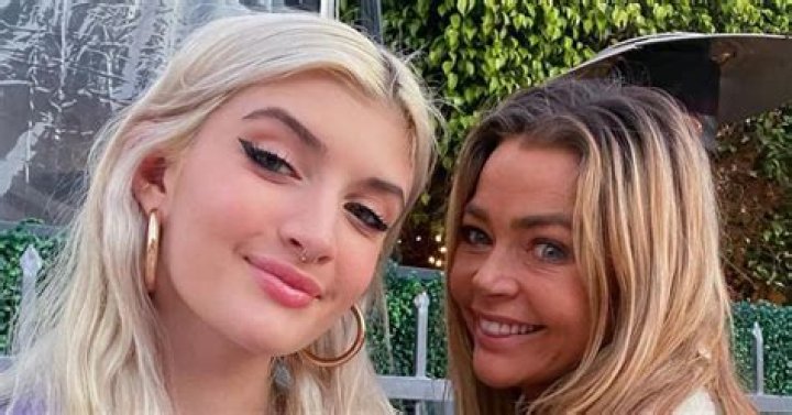 Denise Richards Talks ‘Strained’ Relationship With Daughter Sami – Hollywood Life