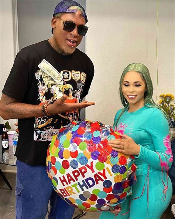 Dennis Rodman Claims Madonna Offered $20 Million To Impregnate Her – Hollywood Life