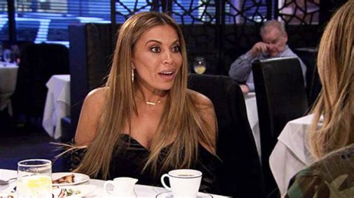 Dolores Catania & David Principe Split — Video – Hollywood Life