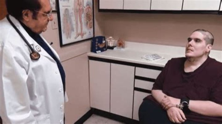 Dr. Now Scolds Steven Assanti About Not Showering On ‘My 600-Lb. Life’ – Hollywood Life