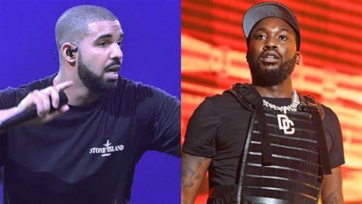 Drake Reunites with Meek Mill At His Concert 8 Years After Feud – Hollywood Life