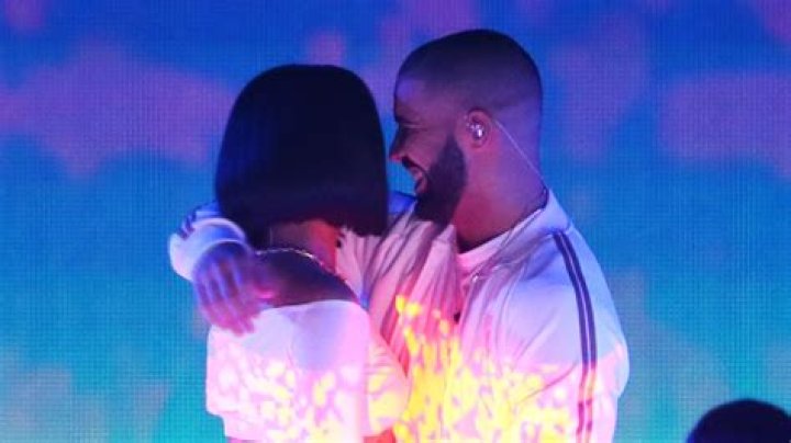 Drake & Rihanna: Their Sexiest PDA Moments Of All Time