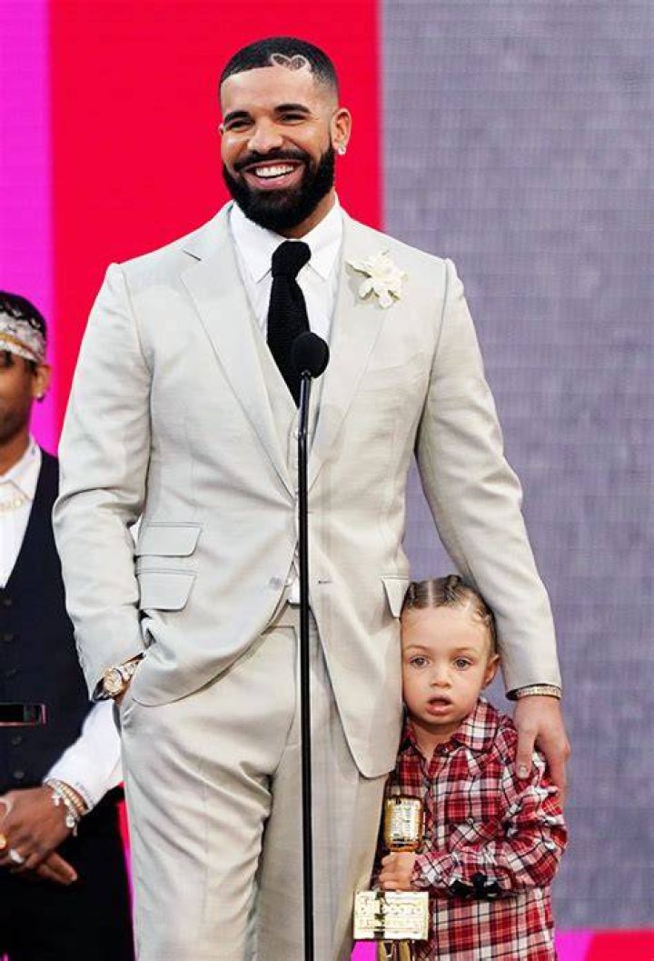 Drake’s Son Adonis Calls Him A ‘Funny Dad’ In Cute New Interview – Hollywood Life