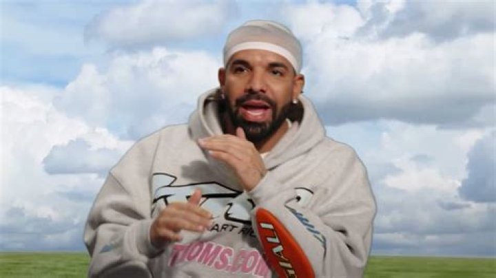 Drake Shows Off His Boxing Skills In New Working Video – Hollywood Life