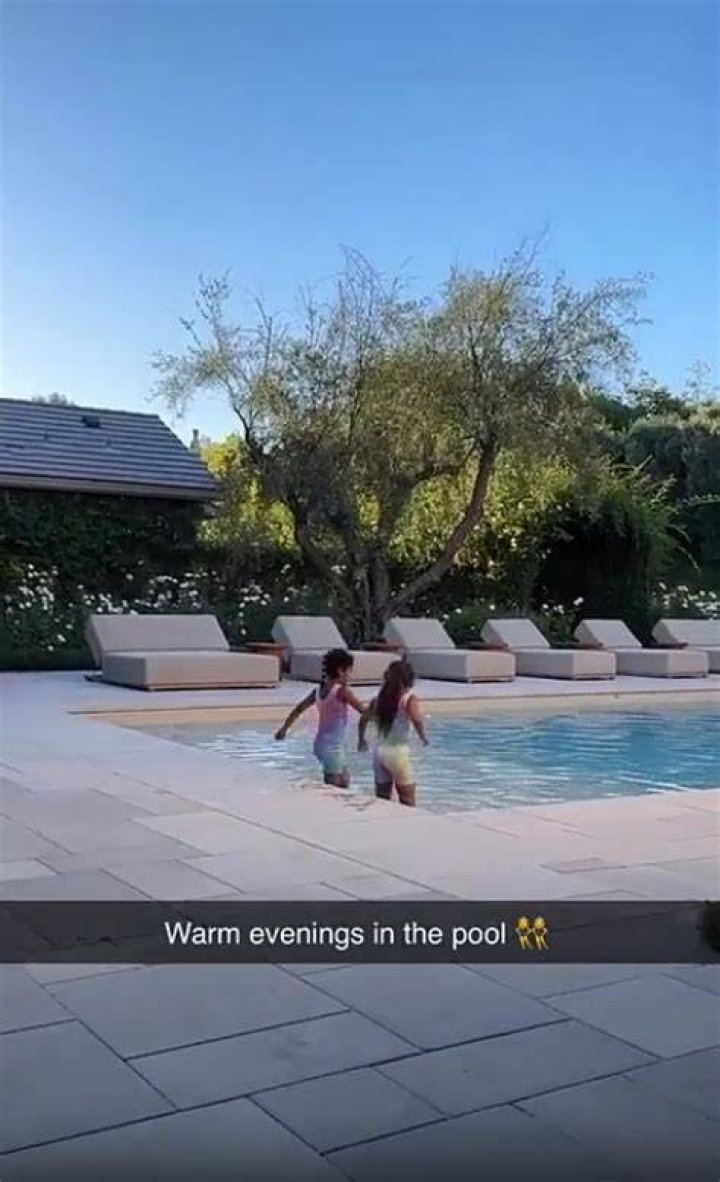 Dream Kardashian, 5, Dances With Cousin True Thompson, 4, In Matching Swimsuits: Watch