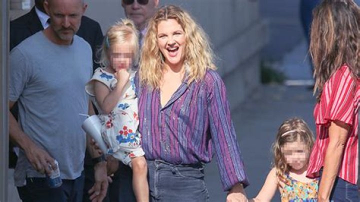Drew Barrymore Reveals Why She Doesn’t Buy Her Daughters Christmas Presents