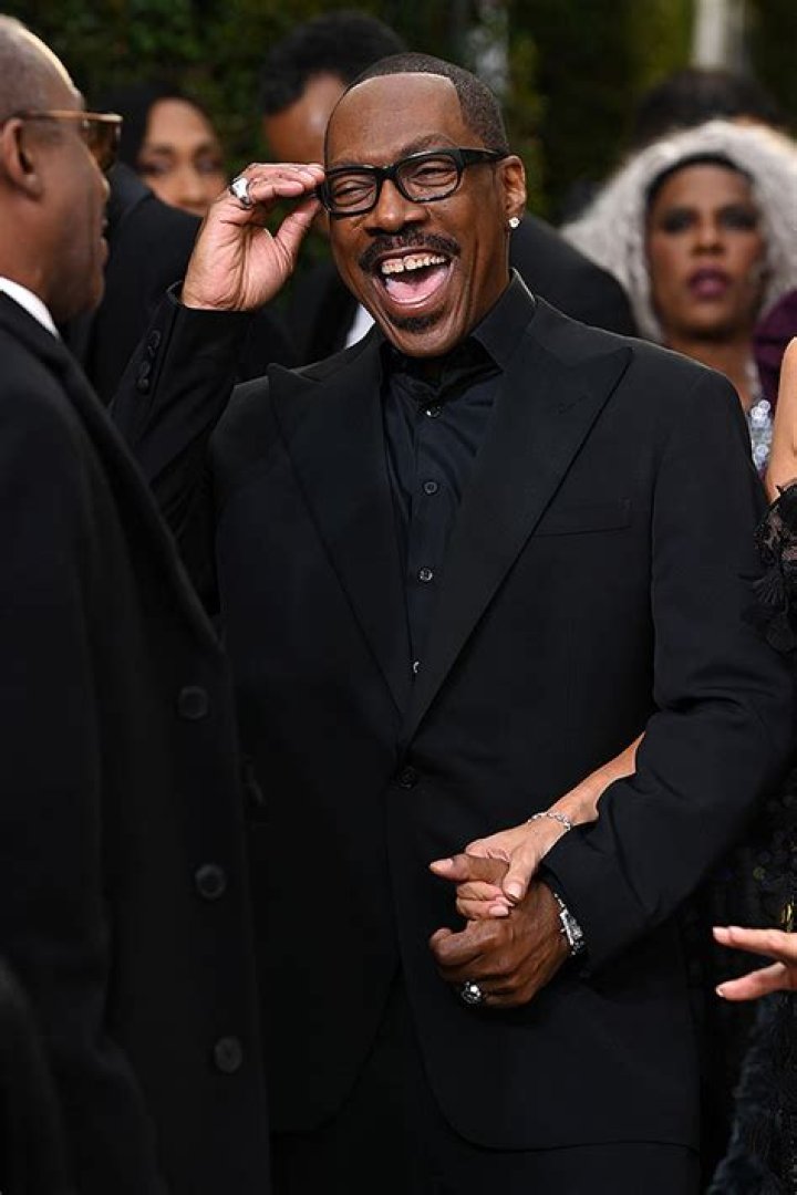Eddie Murphy Disses Will Smith At Golden Globes 2023 – Hollywood Life