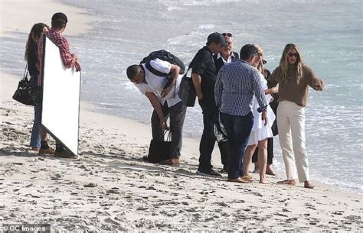 Elle Macpherson, 55, Proves She Looks Better Than Ever In Sexy New Bikini Pic