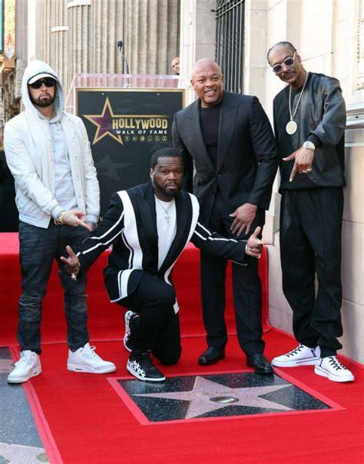 Eminem, 50 Cent & Dr. Dre Reunite Take Pic At Walk Of Fame Ceremony – Hollywood Life