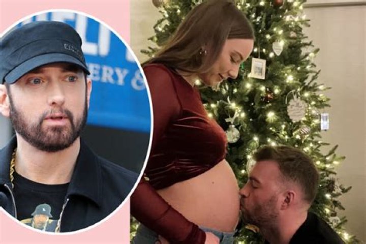Eminem’s Daughter Hailie Drinks Wine & Rocks Cozy Loungewear To Decorate Christmas Tree — Photos