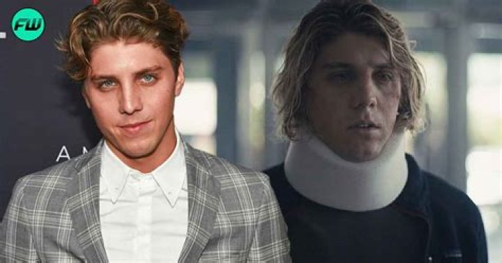 ‘Euphoria’s Lukas Gage Reacts To Director Who Shames His Apartment – Hollywood Life