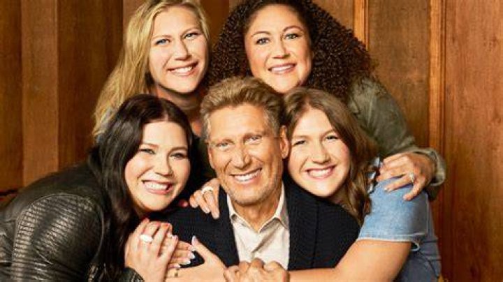 Everything About ‘The Golden Bachelor’s Daughters – Hollywood Life
