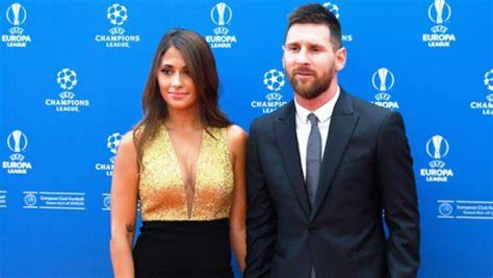 Everything To Know About Antonela Roccuzzo – Hollywood Life